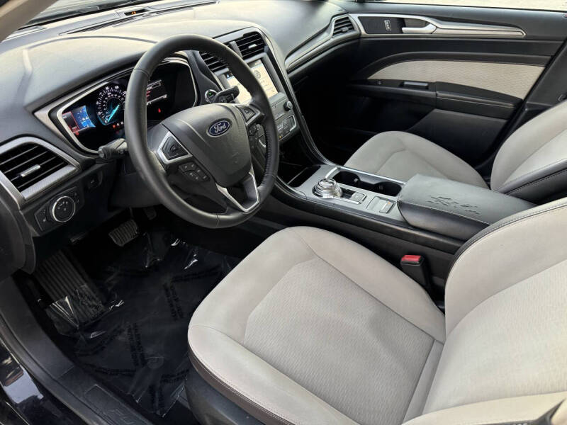 2019 Ford Fusion SE