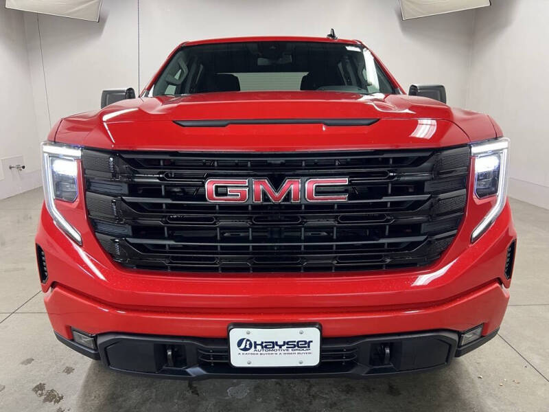 2026 GMC Sierra 1500 Elevation Standard