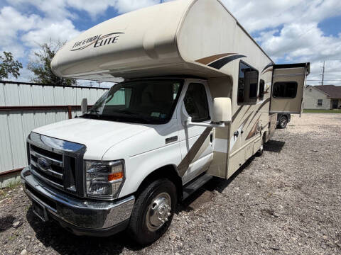 2017 Thor Motor Coach Freedom Elite 26HE