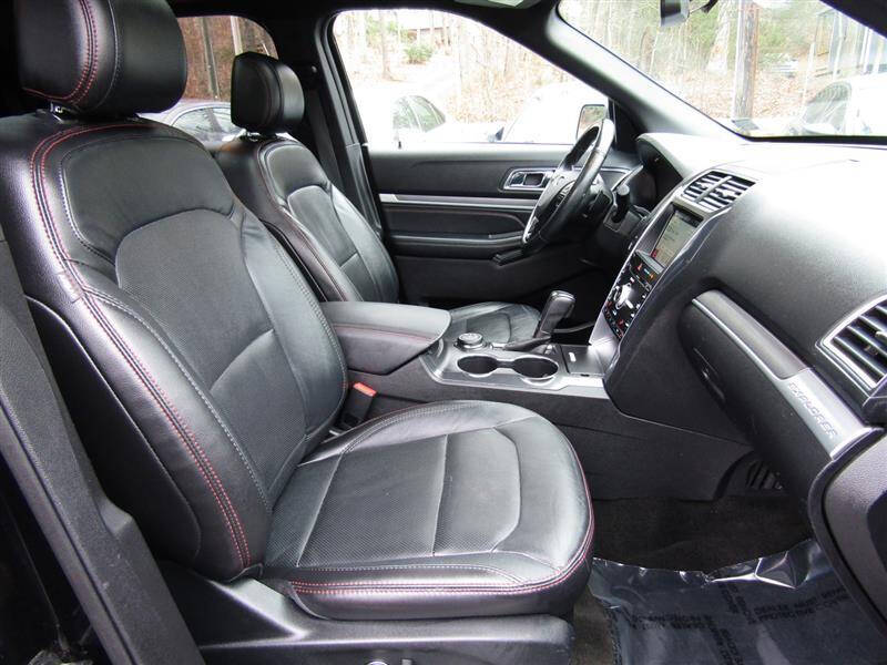 2017 Ford Explorer Sport