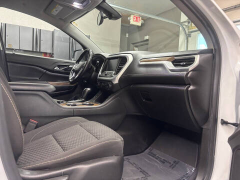2019 GMC Acadia SLE-2