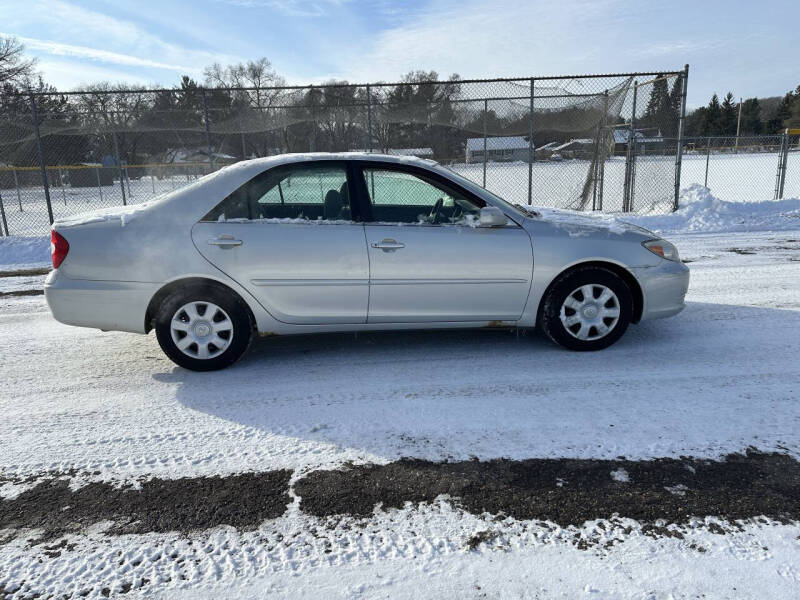 2004 Toyota Camry LE