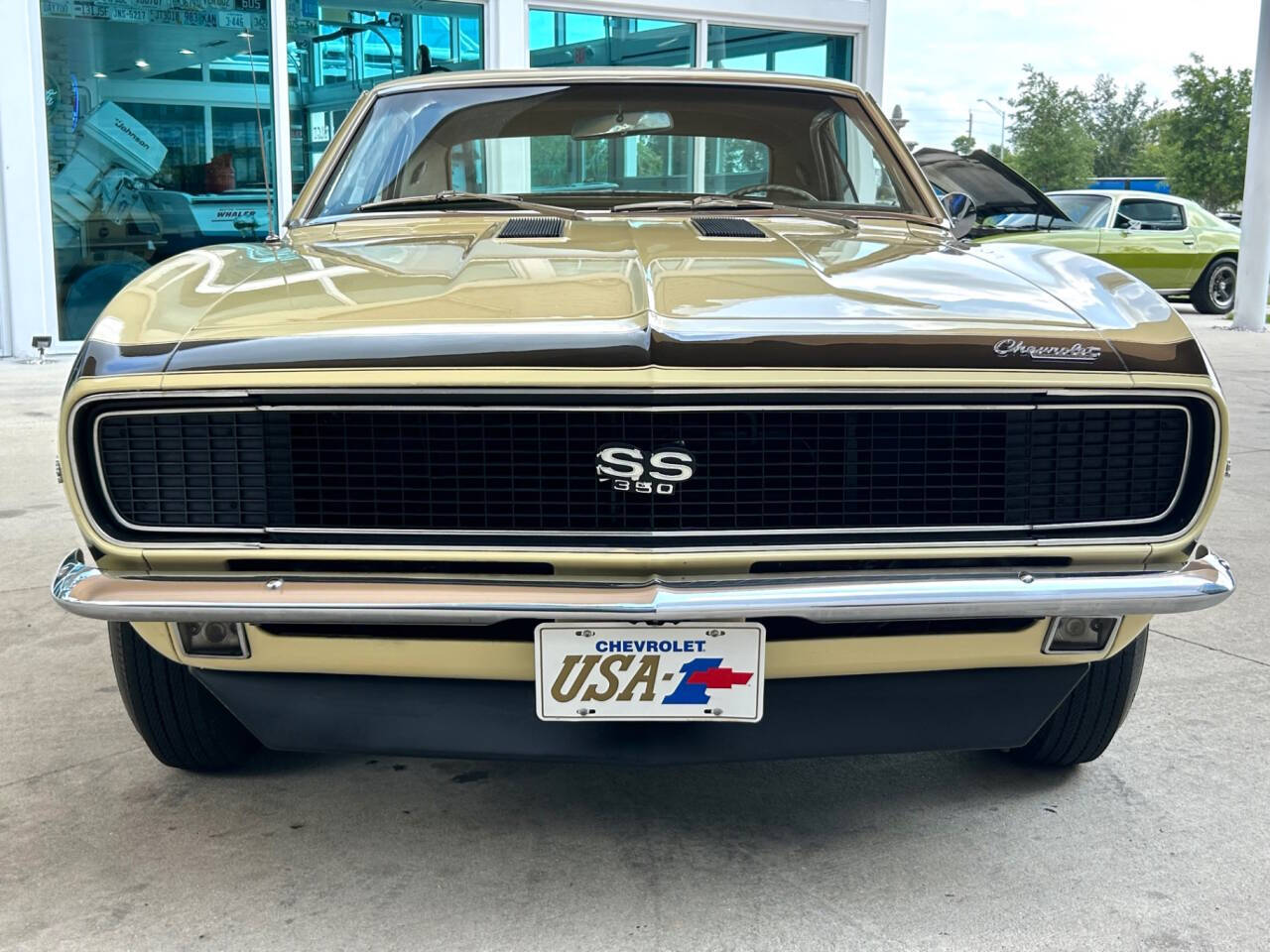 1967 Chevrolet Camaro 2