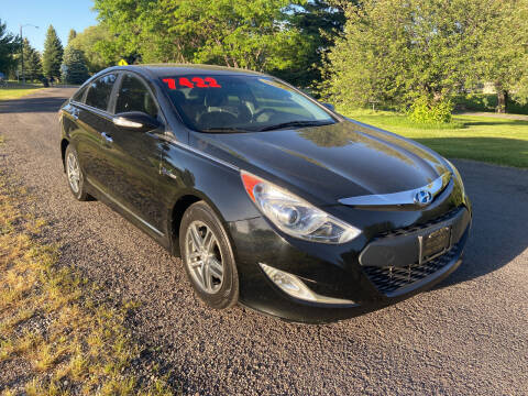 2012 Hyundai Sonata Hybrid for sale at BELOW BOOK AUTO SALES in Idaho Falls ID