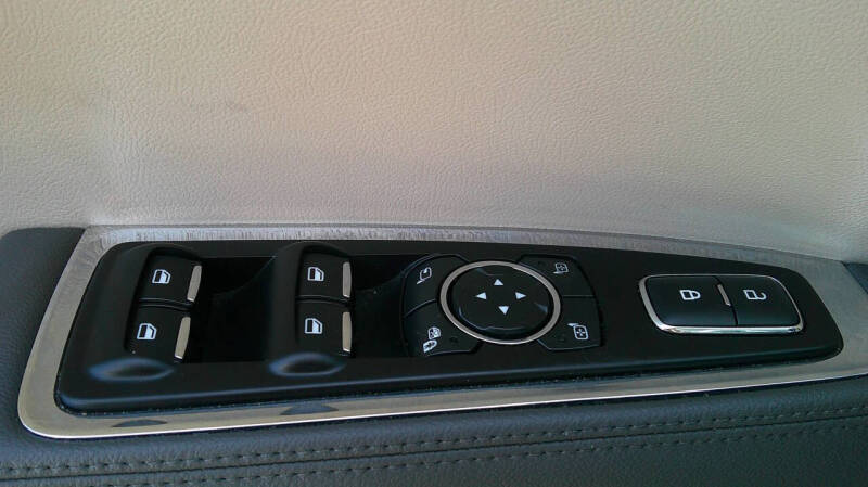 2019 Lincoln Continental Select