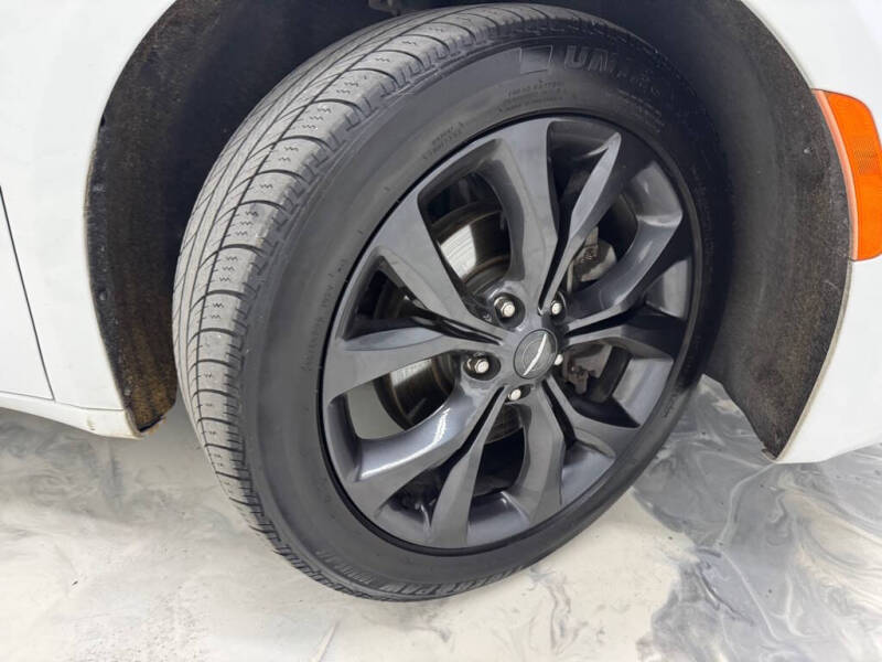 2020 Chrysler Pacifica Touring