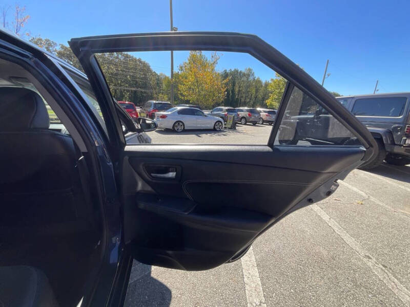 2017 Toyota Camry XLE