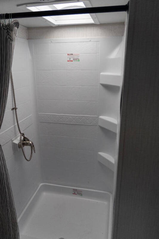 2024 Cruiser RV E-25RK Essence