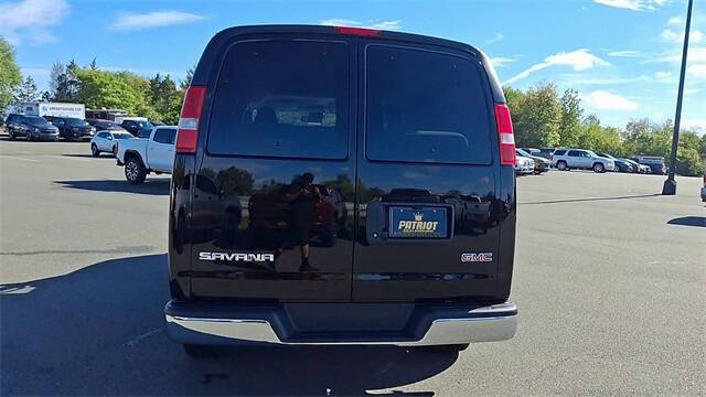 2025 GMC Savana LT 2500