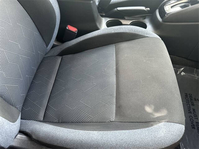 2023 Nissan Versa SV