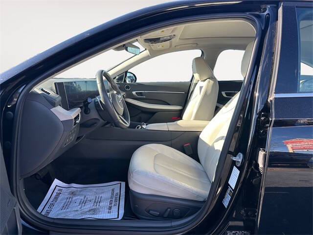 2024 Hyundai Sonata Hybrid Limited