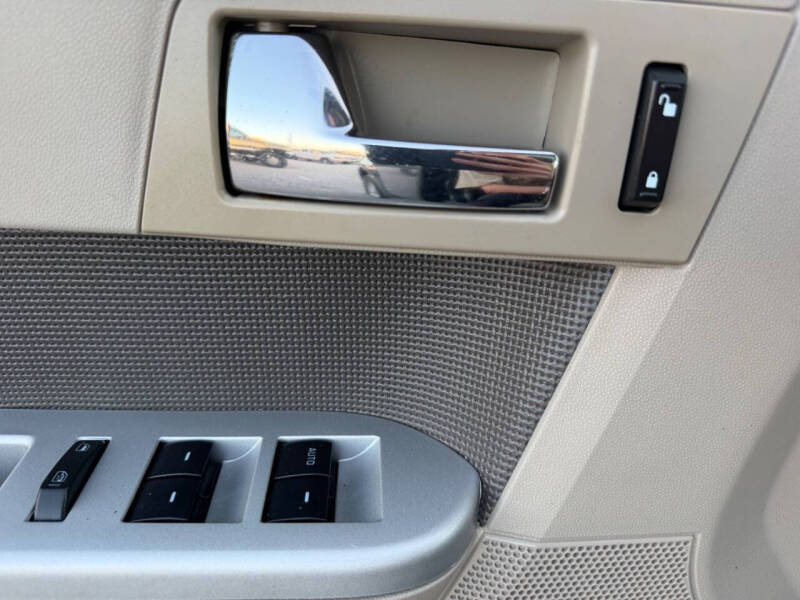 2010 Mercury Mariner Premier V6