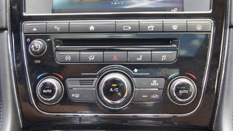 2016 Jaguar XJL Portfolio