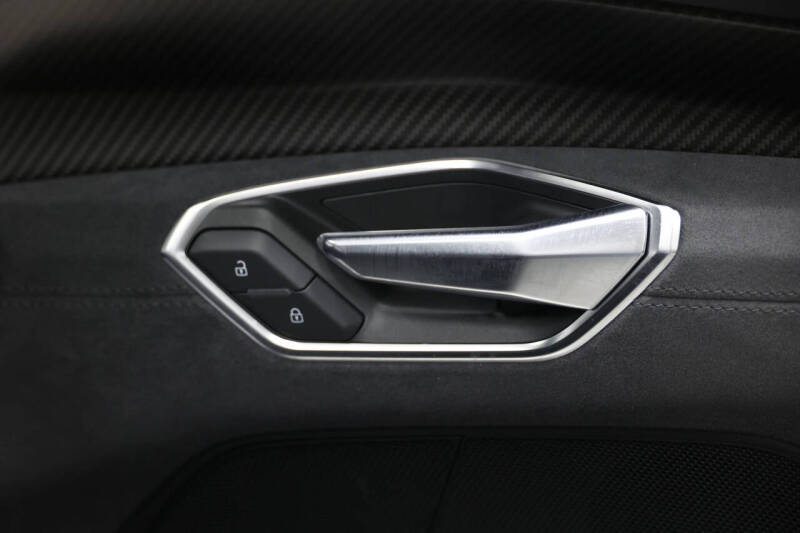 2022 Audi RS e-tron GT quattro