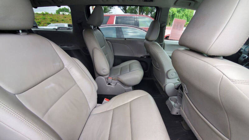 2017 Toyota Sienna