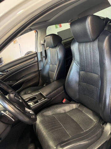 2018 Honda Accord Touring