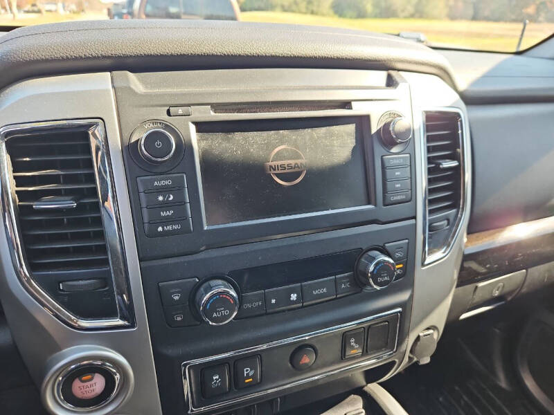 2019 Nissan Titan XD SV