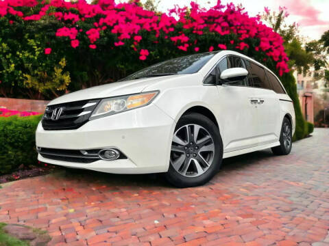 2015 Honda Odyssey for sale at Carma Auto Group in Duluth GA