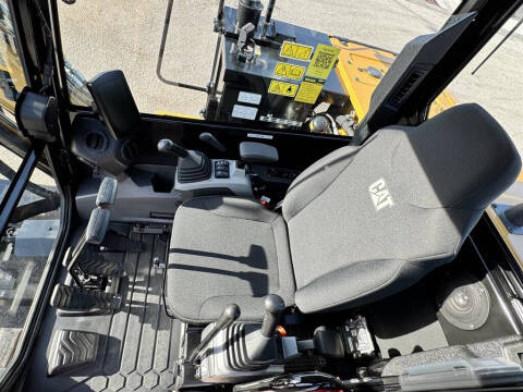 2025 Caterpillar 305.5 E2 CR