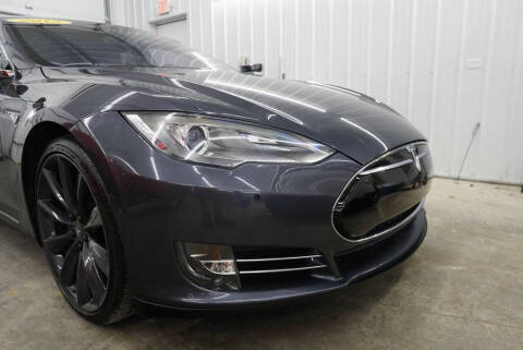 2015 Tesla Model S