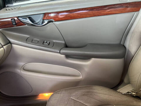 2004 Cadillac DeVille