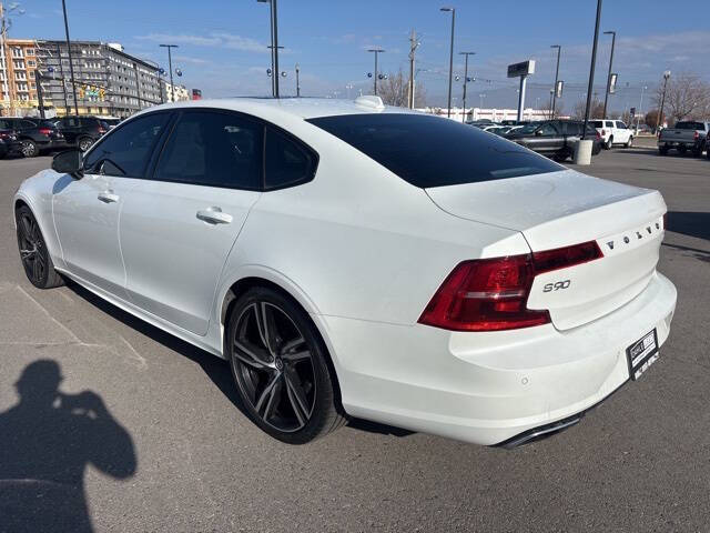 2020 Volvo S90 T6 R-Design