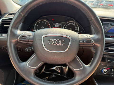 2017 Audi Q5 2.0T quattro Premium Plus