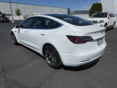 2019 Tesla Model 3 Standard Range