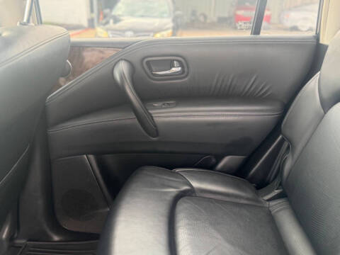 2017 Infiniti QX80 Signature Edition