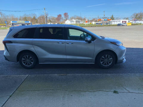 2021 Toyota Sienna for sale at BT Mobility LLC in Wrightstown NJ