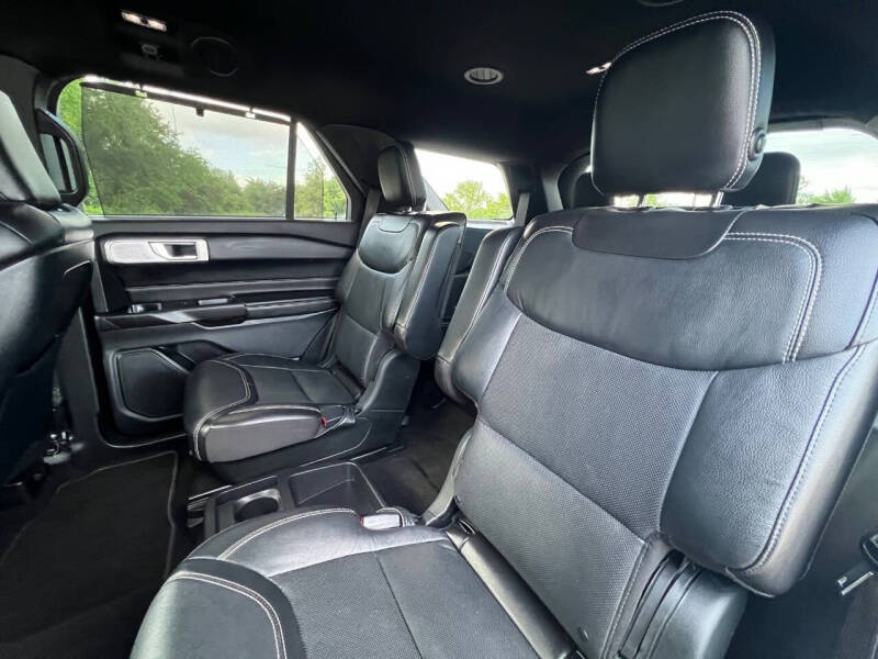 2020 Ford Explorer ST