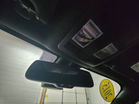 2015 Dodge Challenger R/T Plus Shaker