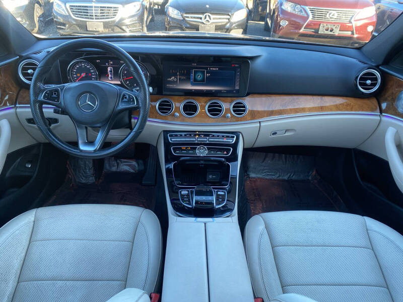 2017 Mercedes-Benz E-Class E 300 4MATIC