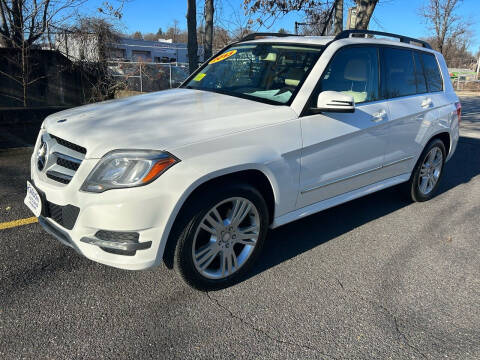 2013 Mercedes-Benz GLK for sale at ANDONI AUTO SALES in Worcester MA