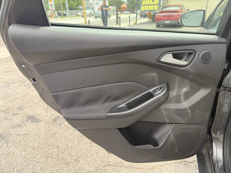 2015 Ford Focus Titanium