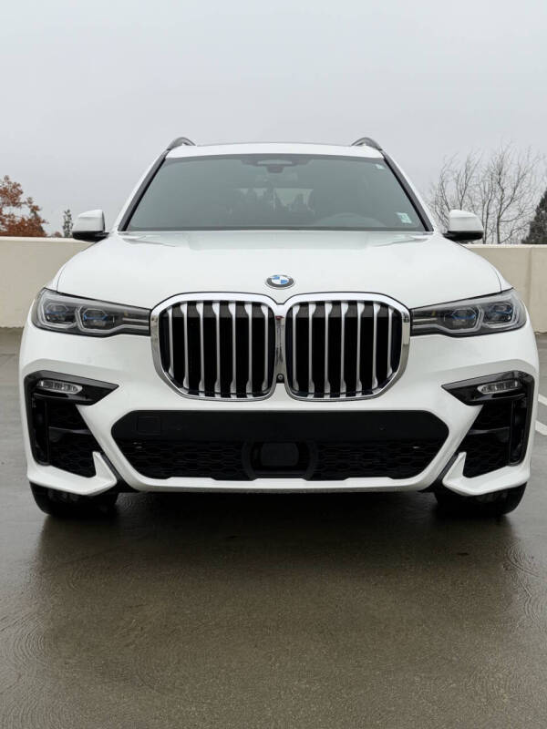 2019 BMW X7 xDrive50i