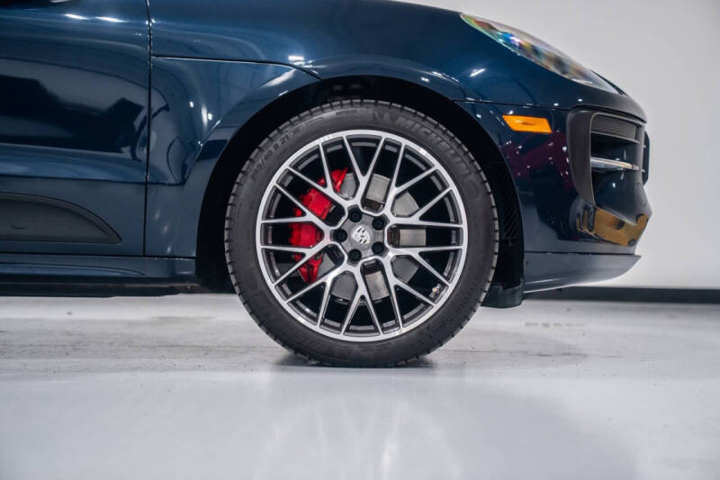 2021 Porsche Macan GTS