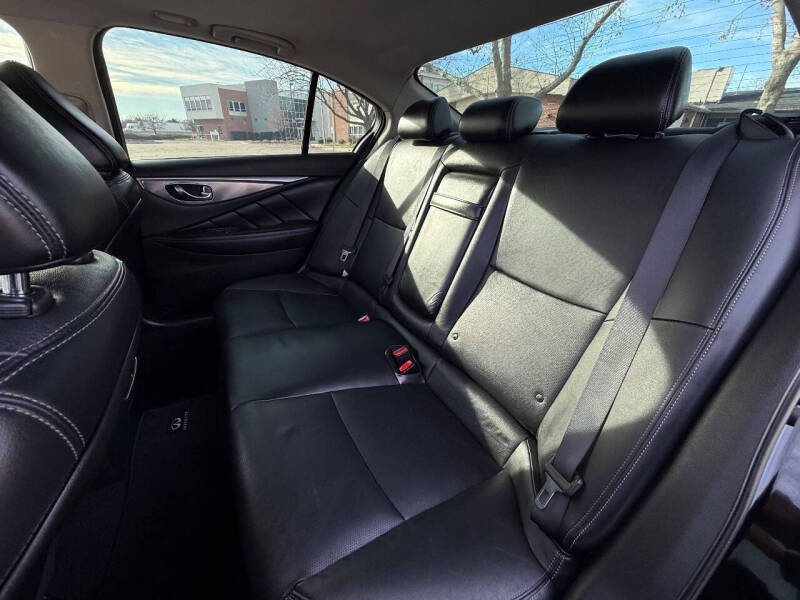 2014 Infiniti Q50 Premium