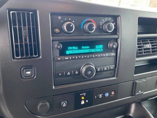 2024 GMC Savana 2500