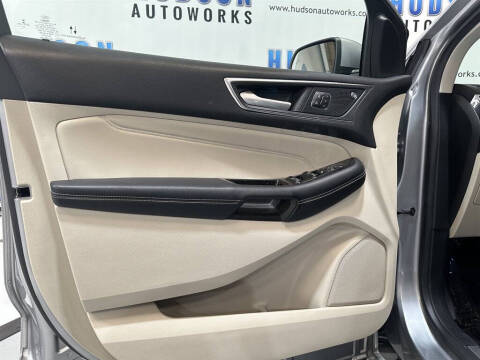 2020 Ford Edge Titanium