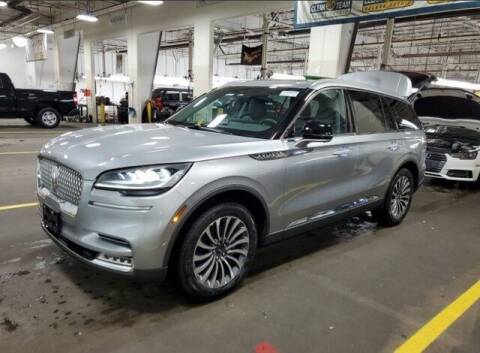 2020 Lincoln Aviator for sale at Sam Leman Ford in Bloomington IL