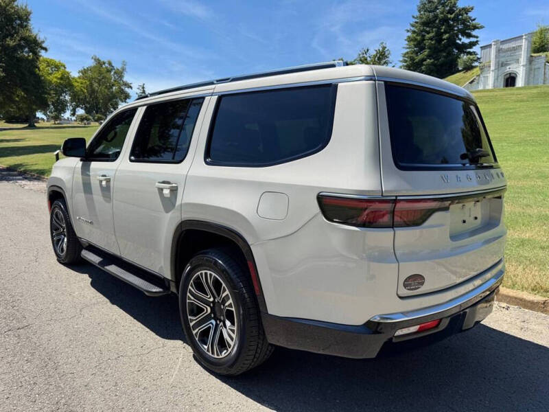 2022 Jeep Wagoneer Series III