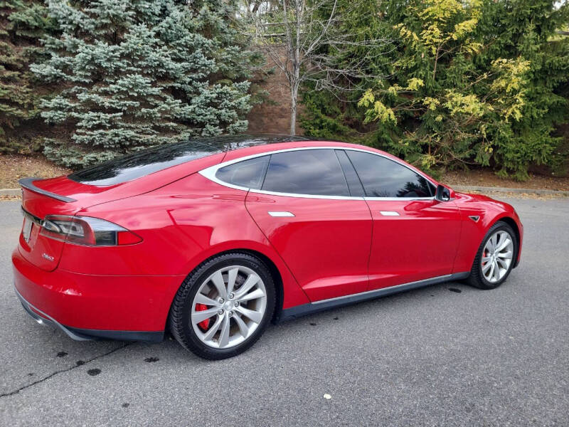 2015 Tesla Model S P85D