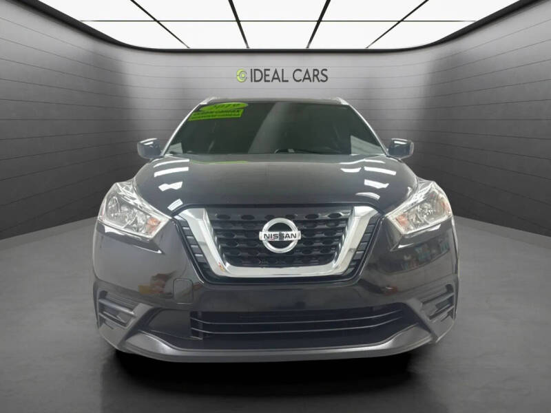 2019 Nissan Kicks SV