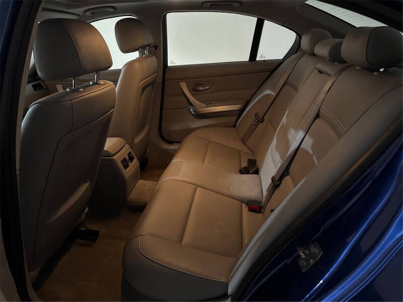 2011 BMW 3 Series 335i