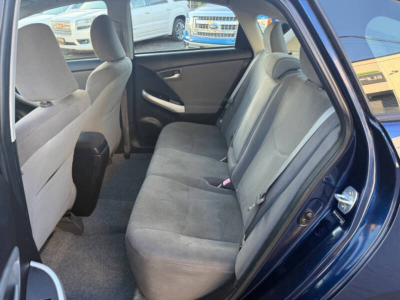 2012 Toyota Prius Two