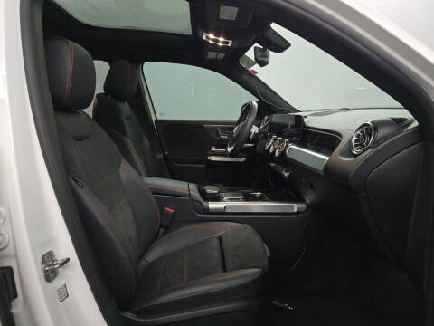 2023 Mercedes-Benz GLB GLB 250