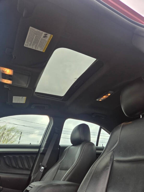 2013 Ford Taurus SEL
