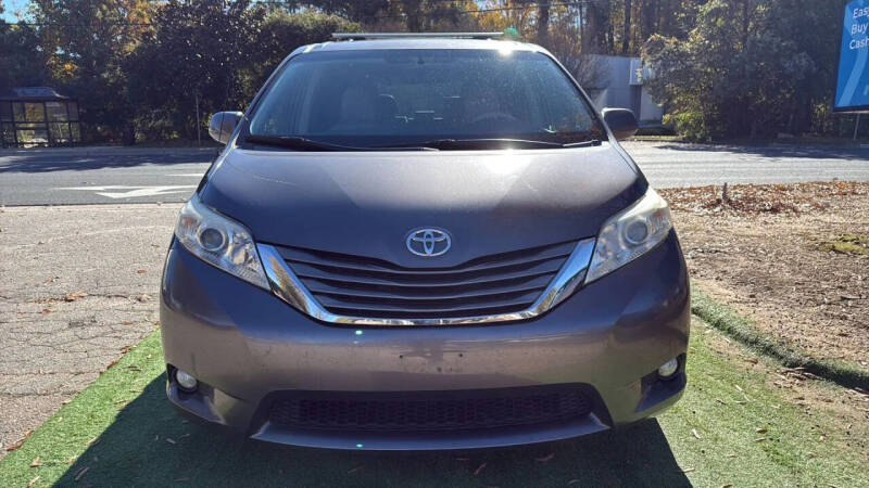 2014 Toyota Sienna