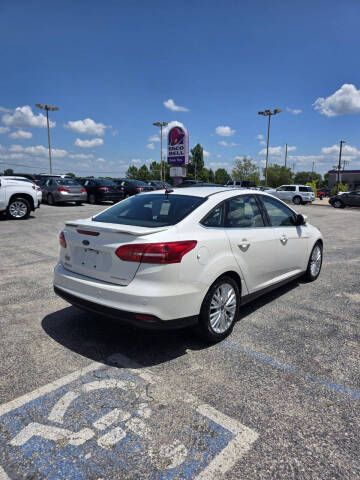 2017 Ford Focus Titanium